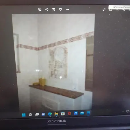 Apartman Bol Esterno foto